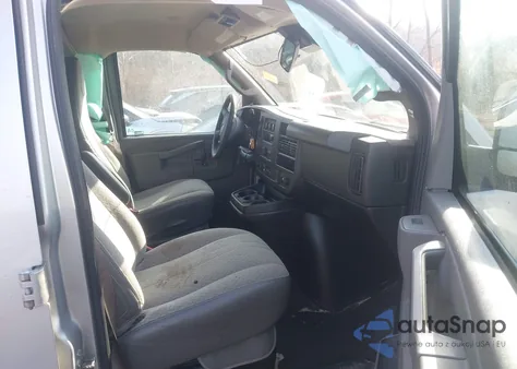 2022 GMC Savana Passenger Rwd 3500 Extended Wheelbase Lt z USA, uszkodzony, nr VIN 1GJZ7PFPXN1204802